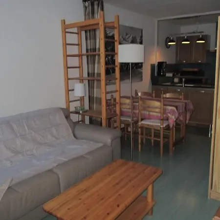 Apartamento Cosy Avec Parking, Balcon Sud, Pied De Pistes - Fr-1-404-352
