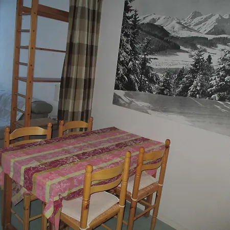 Cosy Avec Parking, Balcon Sud, Pied De Pistes - Fr-1-404-352 Apartment